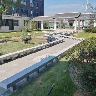 白银 芝麻灰小区坐凳&栏杆安装效果