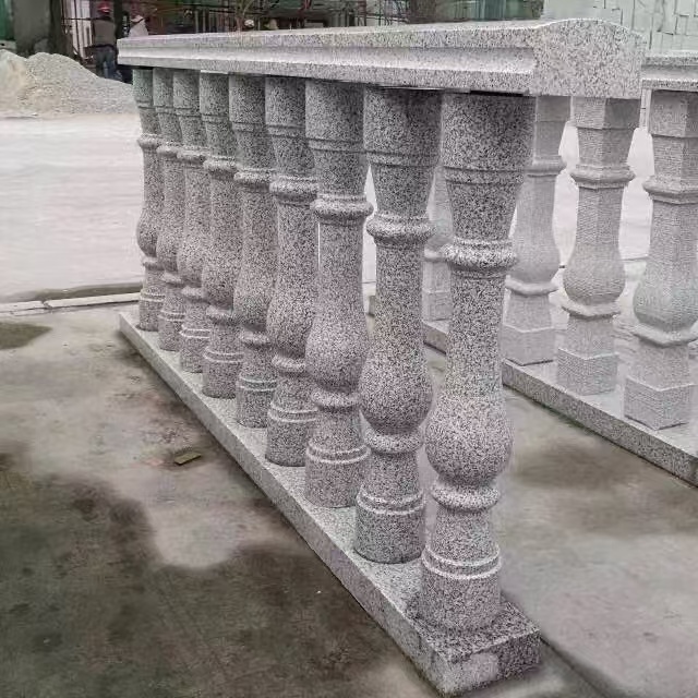 白银 芝麻白圆形光面花瓶柱，栏杆