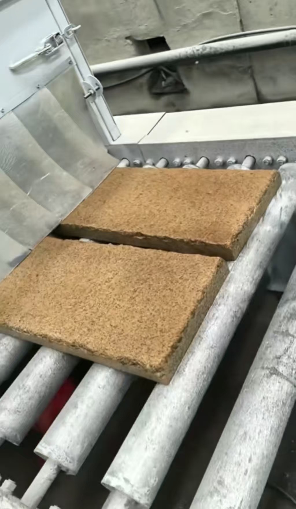 白银 仿古石流水线生产，各种颜色可定制